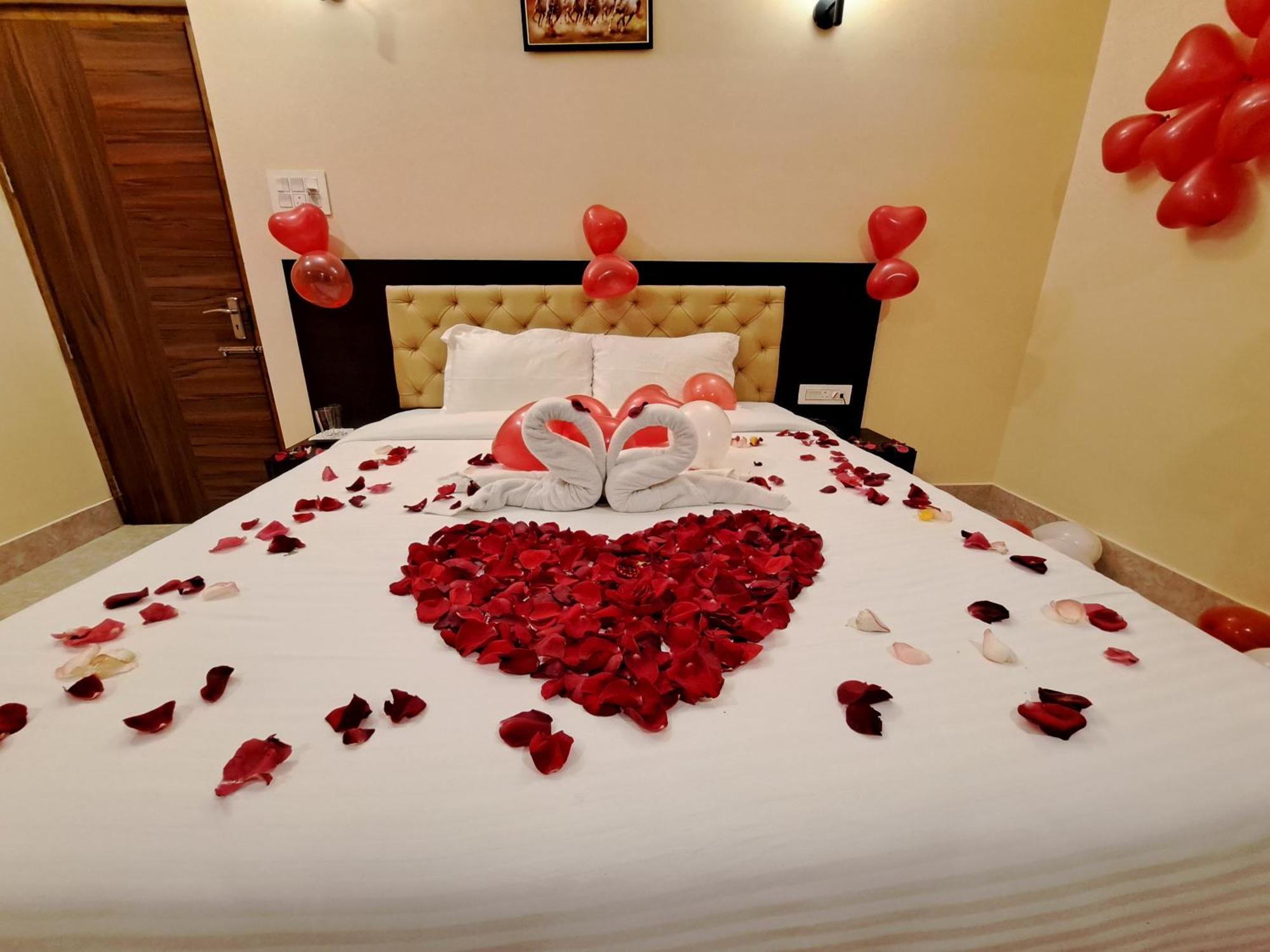Snow White Retreat Hotel And Restaurant Ґанґток Екстер'єр фото